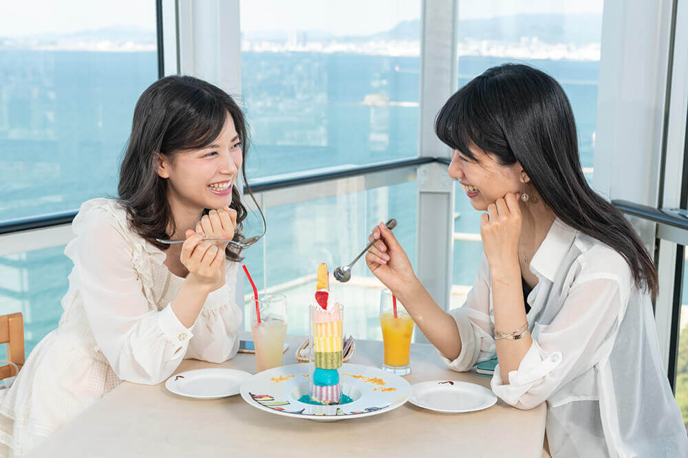 福岡タワー公式サイト｜日本一の海浜タワー！FUKUOKA TOWER