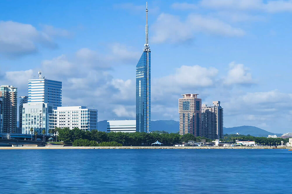 福岡タワー公式サイト 日本一の海浜タワー Fukuoka Tower